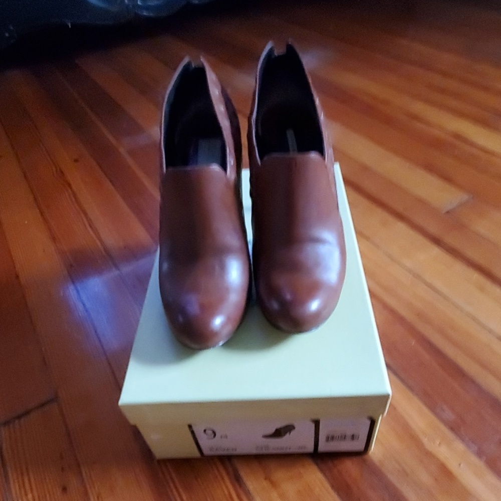 Max Studio booties - Picture 6 of 7